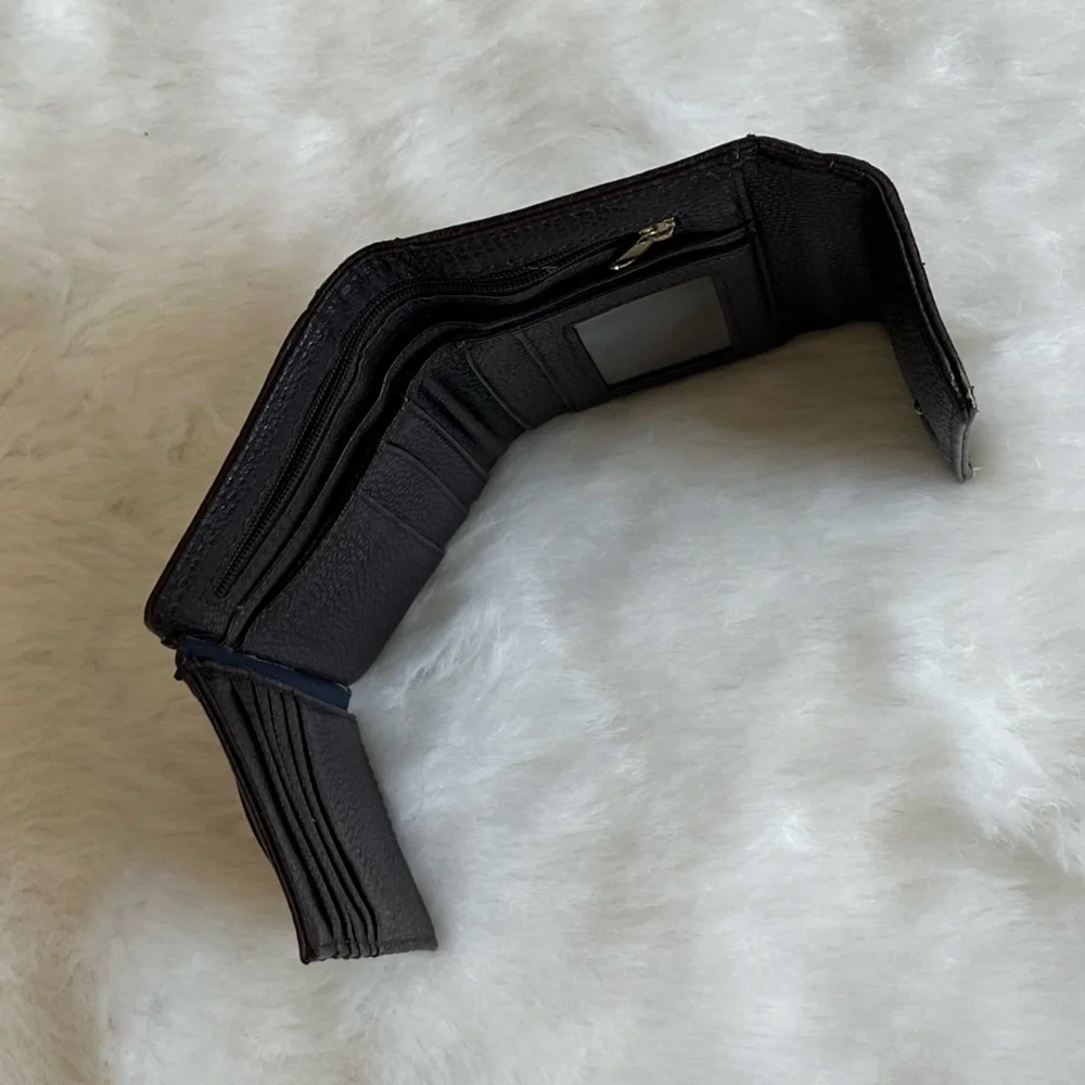 Wallet - Picture 4 of 4